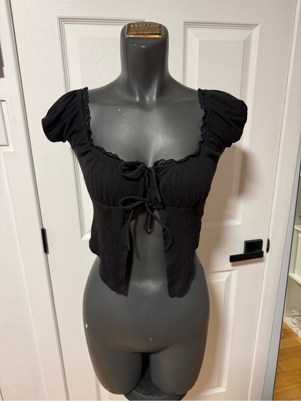 Black Tie-Front Short Sleeve Women’s Top